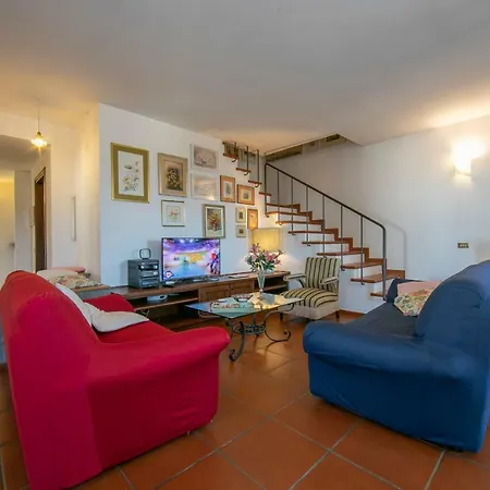 Barza Sleeps 8 Wifi Villa Cadrezzate