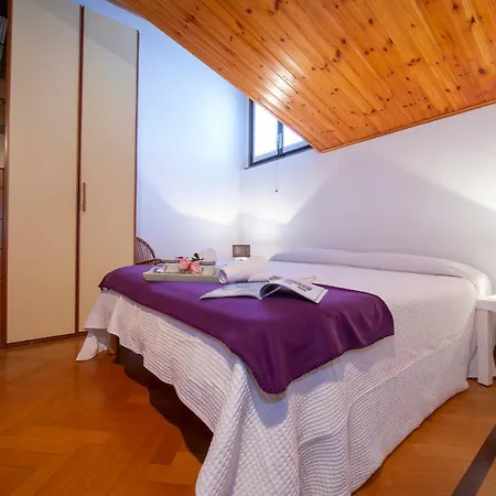 Villa Barza Sleeps 8 Wifi *